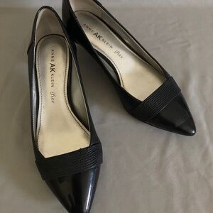 Anne Klein iFlex Black Patent Leather Pointed Toe Low Heels
